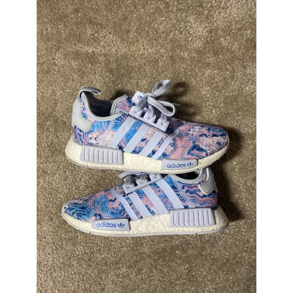 Adidas NMD R1 J Easter Tie dye Blue Women’s Size 4.5 EF2300 Paisley!